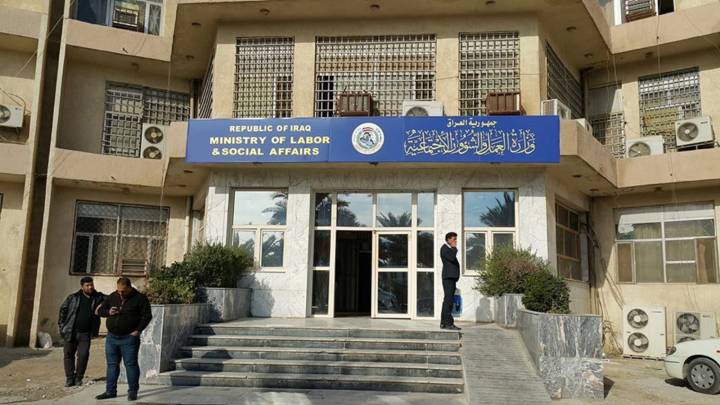 العمل: أكثر من 10 ملايين مواطن مشمولين بخدمات الوزارة